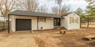 Beautiful 3 bedroom 1 bath, Available in April! Beautiful 3 bedroom 1 bath, Available in April! Gallery 1