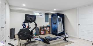 25 E Shore Drive Gallery 21