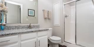 Linden Square Gallery 99