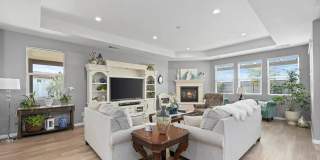 Comfortable & Welcoming 2BD/2BA Home in a Prestigious 55+ HOA Community! Gallery 5