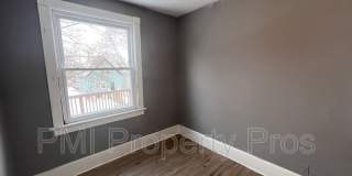 2945 N 23rd St Gallery 50