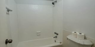 1601 S Flagler Drive Gallery 10