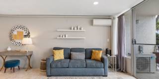 Full Ocean View, Fully Furnished Condo |Across from Surf Beach|Pool |Renovated |Heart of Kihei Gallery 5