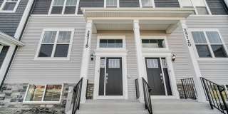 25718 W Yorkshire Drive Gallery 1