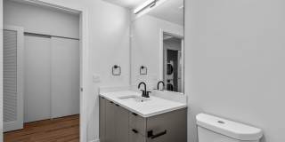 Strata Gallery 39