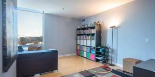 737 W WASHINGTON Boulevard Gallery 27