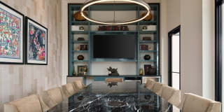 The Hadley Gallery 25