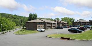 Brook Bridge Apartments Gallery 24