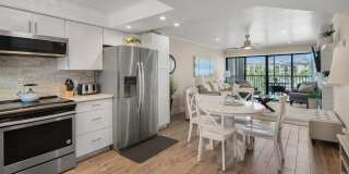 Beautiful 2 Bedroom with a Bay View-Anglers Cove-AVAILABLE FOR ANNUAL TENANT- May 1-2026 Gallery 4