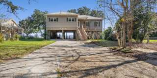 BAY FRONT LIVING Gallery 1