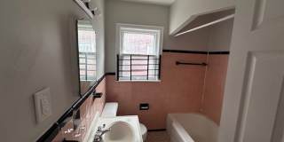 4bed 1 bath eastside Detroit with Garage and basement recently renovated! Gallery 8