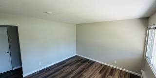 Move-In Ready 3BR/2BA Home with 2-Car Garage in St. Charles Gallery 4
