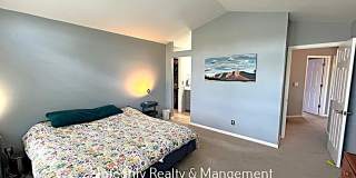 4 bed 4 bath 1,954 sq ft-19151 E Garden Pl. Centennial Co 80015 Gallery 30