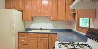 nice renovated 4 Bed 3 Bath Gallery 50