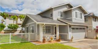 Centrally Located in Mililani 3-Bedroom/2.5-Bath Centrally Located in Mililani 3-Bedroom/2.5-Bath Gallery 13