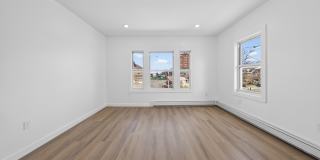259 Laurel Avenue Gallery 21