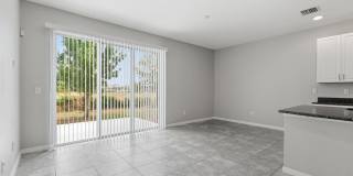 Townhome in Great Location! Gallery 7