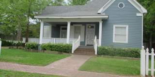 208 E LA Gallery 1