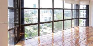 6423 Collins Ave Gallery 1