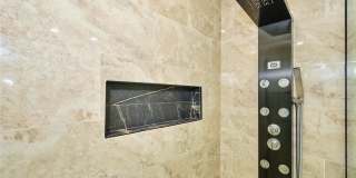 2201 SE 5th Avenue Gallery 10