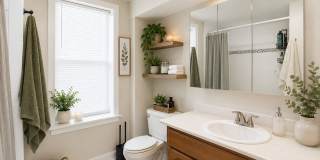 AUGUST 13 Charming 3 Bed Fairmount Home with Central Air, Laundry & Outdoor Spaces Gallery 7