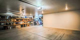 4 Bed, 3 Bath, 3 Car Garage for rent. Small Dog Allowed Gallery 51