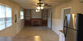 Huge 4 Bedroom/2 Bath/2 Living Room House close to TTU - Available AUGUST Gallery 34