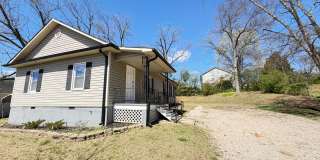 3bed/2ba House off Hwy 3 near Downtown Kannapolis renovated in 2018 Gallery 1