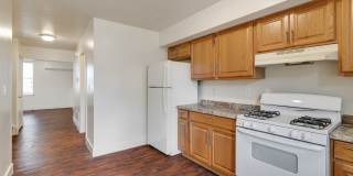 4007-4011 Aspen St Gallery 1