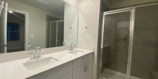 Room in 4 Bedroom Townhome at Memorial Pkwy Room in 4 Bedroom Townhome at Memorial Pkwy Gallery 37