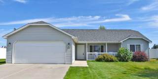 820 N Fox Ridge Rd Gallery 1