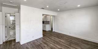 2620 NW 18th Ter Gallery 1