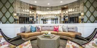 The Ivy Park Place Gallery 24