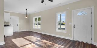 136 Macdonald Boulevard Gallery 13
