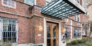 2010 KALORAMA Road NW unit: 402 Gallery 2