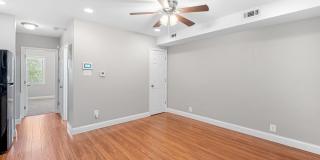 834 19TH Street NE Gallery 6