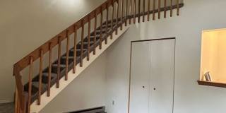 Village Seven Newly Updated All Electric $1500/Month 1 Bed/ 1 Bath Townhome Gallery 8