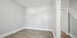 Newly Renovated 5BR/2BA Brownstone, Washer/Dryer Gallery 4