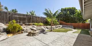 5327 Saxon Street - 5327 Gallery 21