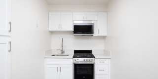 South Olive Gallery 10