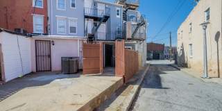 1028 W CROSS Street Gallery 31
