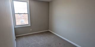 Large Home - Holmesburg Gallery 10