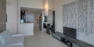 6515 Collins Ave Gallery 10