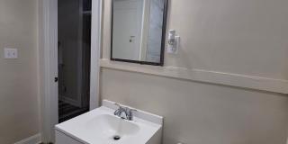 Charming 2BR Duplex in the Heart of Downtown Mobile – Pet Friendly Gallery 18