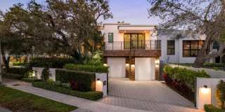 310 SE 11th Ave 310 SE 11th Ave Gallery 14