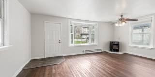 Central CDA rancher 2 bed 1 bath with 2 car detached shop Gallery 6