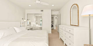 3616 The Strand Gallery 27