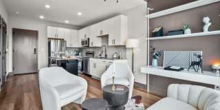 555 Boulevard Gallery 30