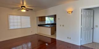 OCEAN BEACH - Spacious 2 bedroom with bonus room/office property close to OB Park & More! Gallery 27