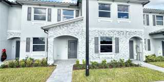 1116 SE 3rd Ter Gallery 1